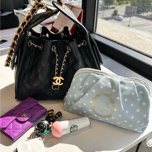 Chanel 25 bag in black Small